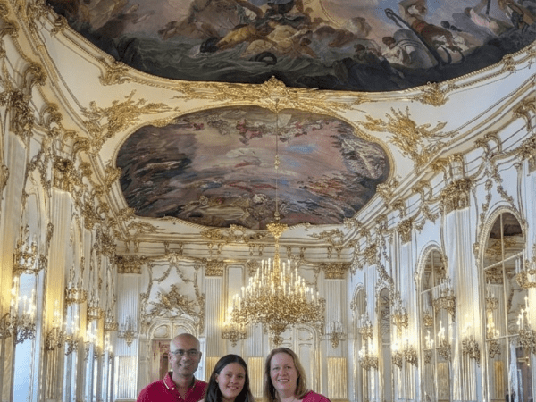 Day 7 – Kings (& Queens) and Palaces
